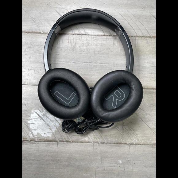 Anker Soundcore Life Q20 Over the Ear Wireless Headphones - Black - Picture 4 of 5